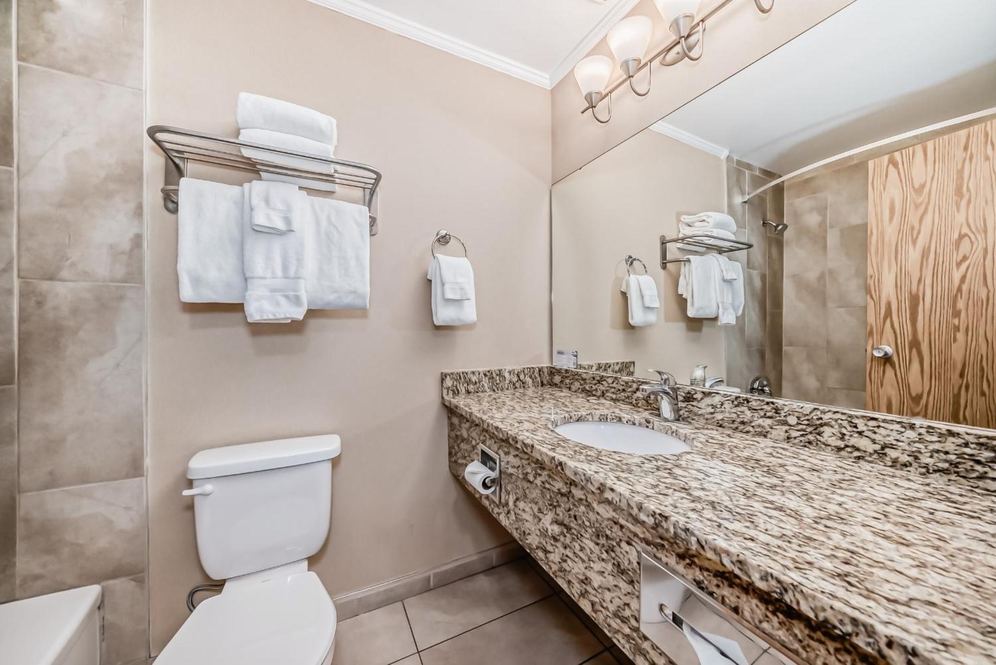 Invermere Inn & Suites Dış mekan fotoğraf