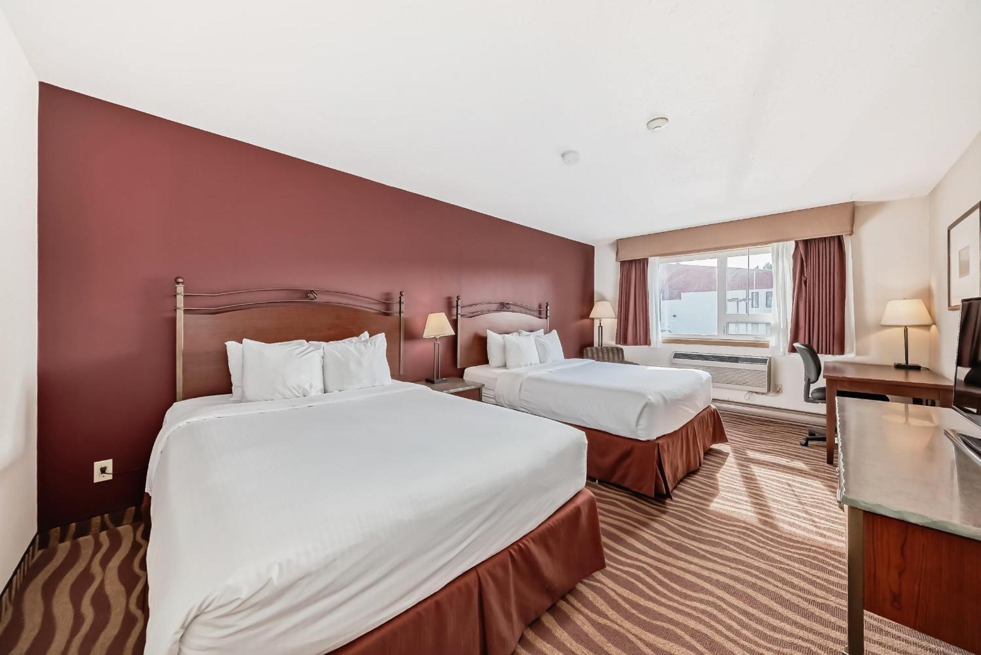 Invermere Inn & Suites Dış mekan fotoğraf